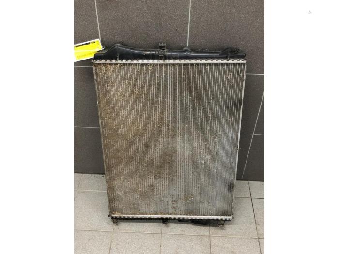 Gebruikte Radiateur Mercedes GLC (X253) 2.2 250d 16V BlueTEC 4-Matic Prijs € 131,25 Margeregeling aangeboden door Wessel Parts & Service B.V.
