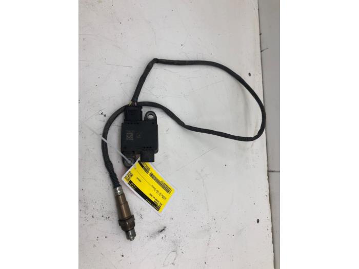 Gebruikte Nox sensor Opel Vivaro 2.0 Diesel 145 Prijs € 131,25 Margeregeling aangeboden door Wessel Parts & Service B.V.