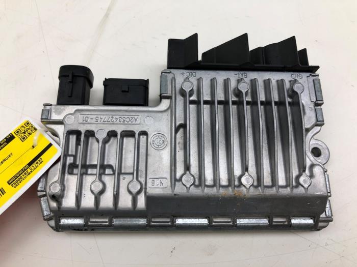 Gebruikte Start/Stop computer Opel Vivaro 2.0 Diesel 145 Prijs € 82,95 Margeregeling aangeboden door Wessel Parts & Service B.V.
