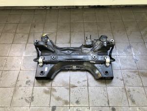 Gebruikte Subframe Opel Vivaro 2.0 Diesel 145 Prijs € 299,00 Margeregeling aangeboden door Wessel Parts & Service B.V.