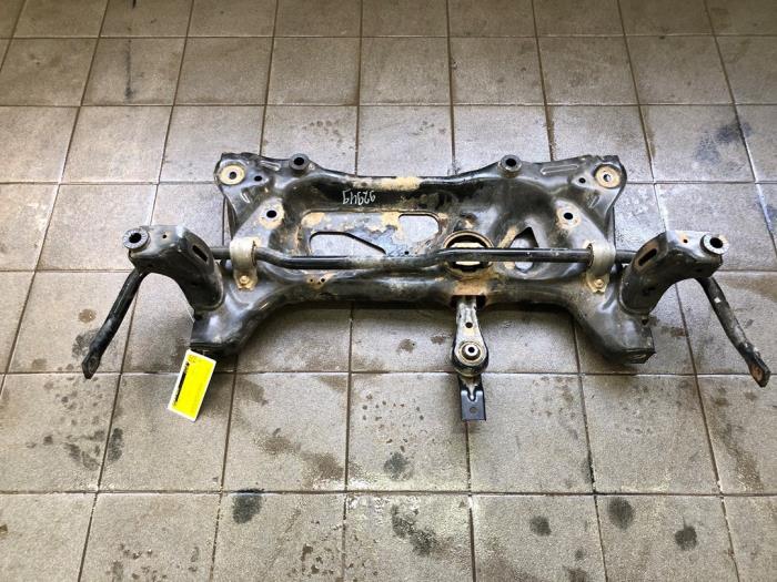 Gebruikte Subframe Seat Leon Sportstourer (KLF) 1.5 eTSI 16V Prijs € 156,45 Margeregeling aangeboden door Wessel Parts & Service B.V.