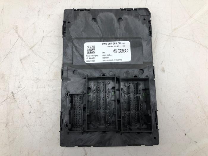 Computer Body Control van een Audi A4 Avant (B9) 1.4 TFSI 16V 2018