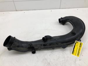 Gebruikte Intercooler Buis Ford Kuga II (DM2) 1.5 EcoBoost 16V 150 Prijs € 49,00 Margeregeling aangeboden door Wessel Parts & Service B.V.