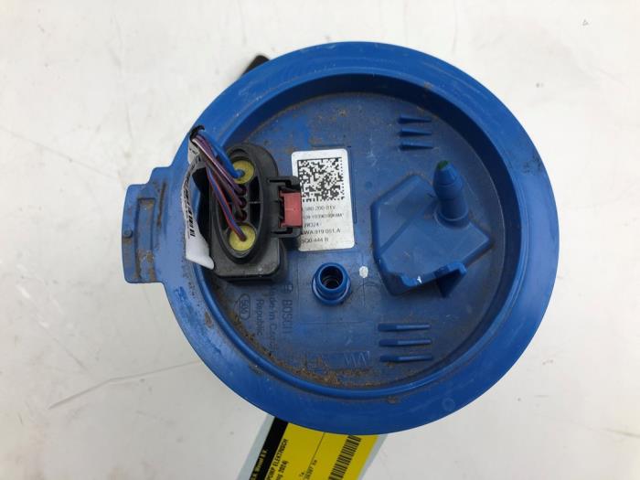 Gebruikte Tank element Pomp Seat Leon Sportstourer (KLF) 1.5 eTSI 16V Prijs € 40,95 Margeregeling aangeboden door Wessel Parts & Service B.V.