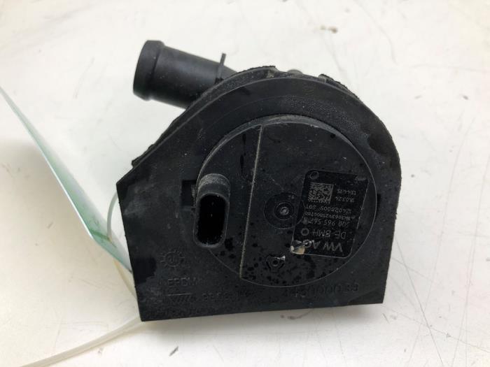 Gebruikte Waterpomp Seat Leon Sportstourer (KLF) 1.5 eTSI 16V Prijs € 30,45 Margeregeling aangeboden door Wessel Parts & Service B.V.