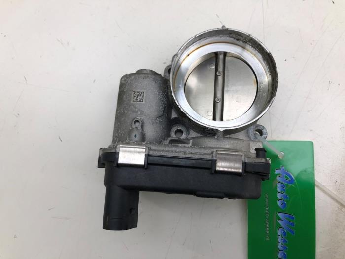 Gebruikte Gasklephuis Seat Leon Sportstourer (KLF) 1.5 eTSI 16V Prijs € 40,95 Margeregeling aangeboden door Wessel Parts & Service B.V.