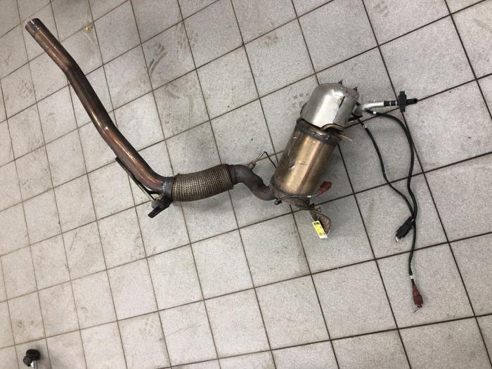 Gebruikte Katalysator Volkswagen Passat Variant (365) 1.6 TDI 16V Bluemotion Prijs op aanvraag aangeboden door Wessel Parts & Service B.V.