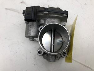 Gebruikte Gasklephuis Ford Kuga II (DM2) 1.5 EcoBoost 16V 150 Prijs € 49,00 Margeregeling aangeboden door Wessel Parts & Service B.V.