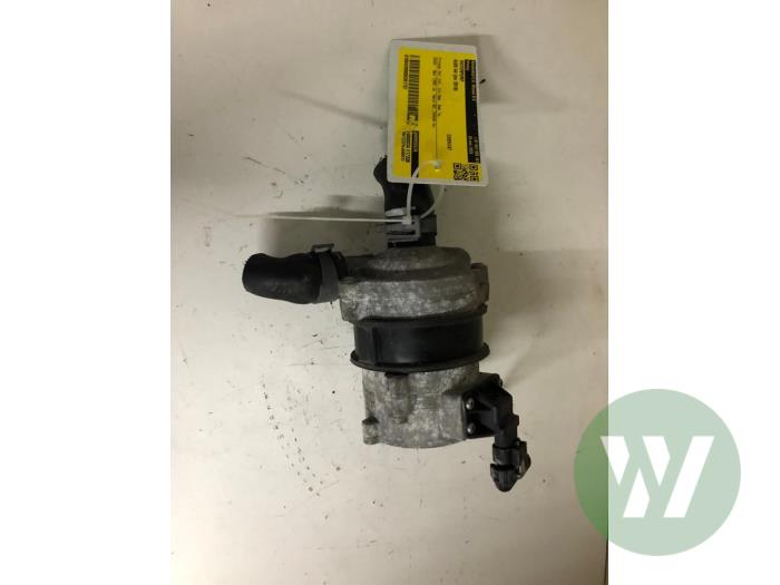 Gebruikte Waterpomp Audi A4 Avant (B9) 1.4 TFSI 16V Prijs € 82,95 Margeregeling aangeboden door Wessel Parts & Service B.V.