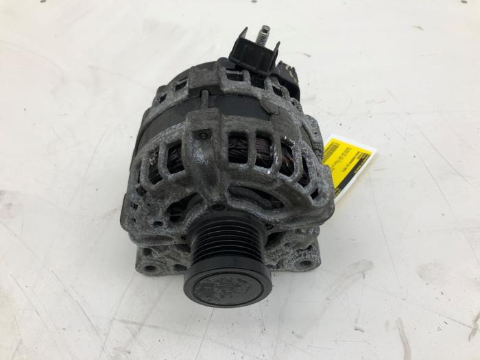 Gebruikte Dynamo Dacia Sandero III 1.0 TCe 90 12V Prijs € 103,95 Margeregeling aangeboden door Wessel Parts & Service B.V.