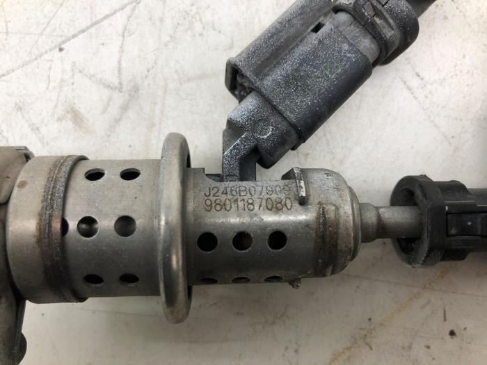 Adblue injector van een Peugeot Boxer (U9) 2.0 BlueHDi 110 2019