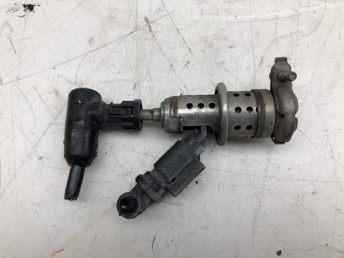 Adblue injector van een Peugeot Boxer (U9) 2.0 BlueHDi 110 2019