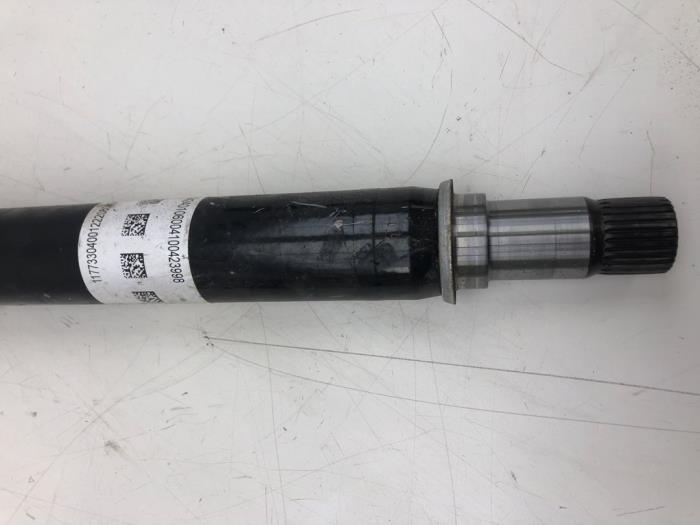 Tussenas van een Mercedes-Benz B (W247) 1.3 B-250 e Turbo 16V 2022