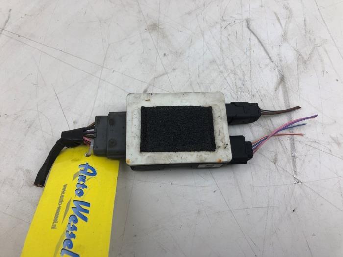 Brandstofpomp module van een Renault Master III (EV/HV/UV/VA/VB/VD/VF/VG/VJ) 2.3 dCi 150 16V FWD 2021