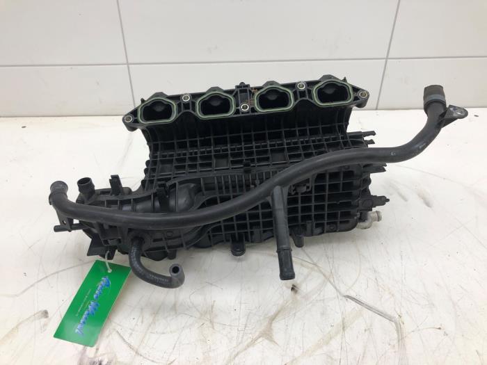 Gebruikte Intercooler Volkswagen Golf VII Variant (AUVV) 1.4 TSI BlueMotion Technology 125 16V Prijs € 51,45 Margeregeling aangeboden door Wessel Parts & Service B.V.