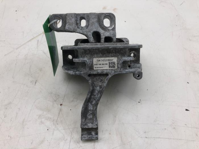 Gebruikte Motorsteun Seat Leon SC (5FC) 1.4 TSI ACT 16V Prijs € 40,95 Margeregeling aangeboden door Wessel Parts & Service B.V.