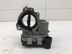 Gebruikte Gasklephuis Jeep Cherokee (KL) 2.2 Multijet II 16V 4x4 Prijs € 59,00 Margeregeling aangeboden door Wessel Parts & Service B.V.