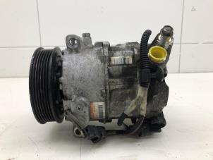 Gebruikte Pomp Airco Jeep Cherokee (KL) 2.2 Multijet II 16V 4x4 Prijs € 299,00 Margeregeling aangeboden door Wessel Parts & Service B.V.