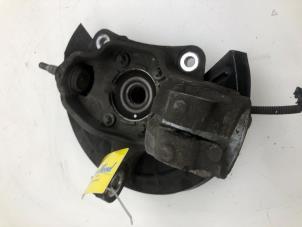 Gebruikte Asschenkel rechts-voor Jeep Cherokee (KL) 2.2 Multijet II 16V 4x4 Prijs € 249,00 Margeregeling aangeboden door Wessel Parts & Service B.V.