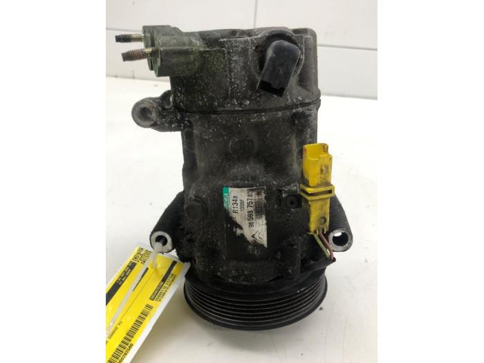 Gebruikte Aircopomp Peugeot 207/207+ (WA/WC/WM) 1.6 16V GT THP Prijs € 40,95 Margeregeling aangeboden door Wessel Parts & Service B.V.