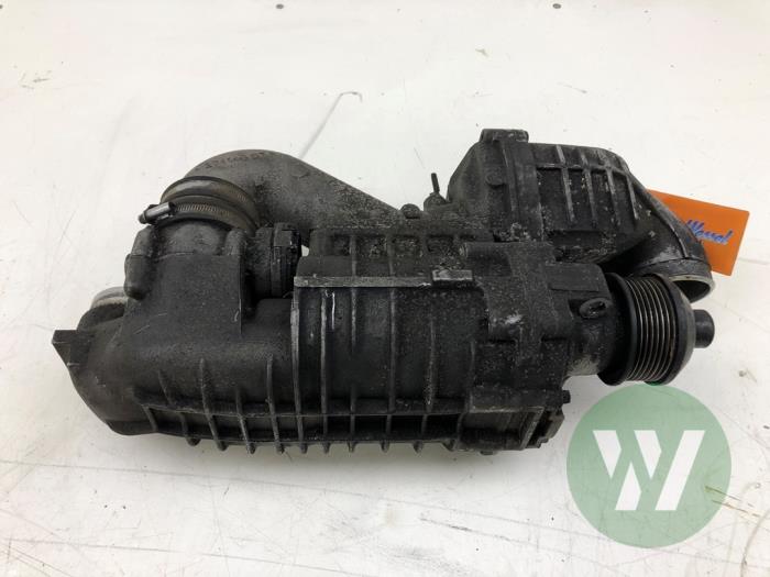 Gebruikte Compressor Mercedes C Sportcoupé (C203) 1.8 C-180K 16V Prijs € 261,45 Margeregeling aangeboden door Wessel Parts & Service B.V.