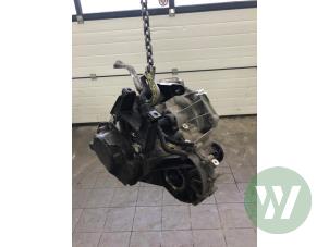 Gebruikte Versnellingsbak Volkswagen Polo V (6R) 1.2 12V BlueMotion Technology Prijs € 349,00 Margeregeling aangeboden door Wessel Parts & Service B.V.