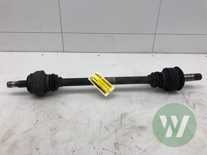 Gebruikte Aandrijfas links-achter Mercedes GLC AMG (X253) 3.0 43 AMG V6 Turbo 4-Matic Prijs € 82,95 Margeregeling aangeboden door Wessel Parts & Service B.V.