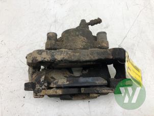 Gebruikte Remklauw (Tang) rechts-voor Toyota ProAce 2.0 D-4D 177 16V Worker Prijs € 49,00 Margeregeling aangeboden door Wessel Parts & Service B.V.
