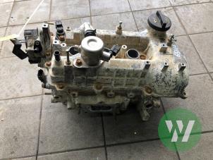 Gebruikte Cilinderkop Kia Ceed (CDB5/CDBB) 1.0i T-GDi 12V Prijs € 499,00 Margeregeling aangeboden door Wessel Parts & Service B.V.