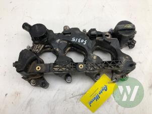 Gebruikte Kleppendeksel Peugeot 2008 (CU) 1.5 BlueHDi 100 Prijs € 39,00 Margeregeling aangeboden door Wessel Parts & Service B.V.