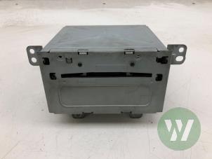 Gebruikte Radio module Chevrolet Cruze 2.0 D 16V Prijs € 49,00 Margeregeling aangeboden door Wessel Parts & Service B.V.