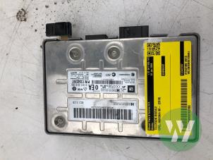 Gebruikte Telefoon Module Opel Insignia Sports Tourer 2.0 CDTI 16V 160 Ecotec 4x4 Prijs € 69,00 Margeregeling aangeboden door Wessel Parts & Service B.V.