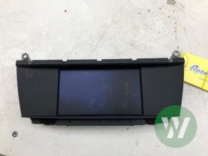 Gebruikte Display Interieur BMW X3 (F25) xDrive20d 16V Prijs € 125,00 Margeregeling aangeboden door Wessel Parts & Service B.V.