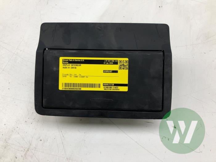 Gebruikte Display Interieur Audi A1 Sportback (8XA/8XF) 1.6 TDI 16V Prijs € 82,95 Margeregeling aangeboden door Wessel Parts & Service B.V.