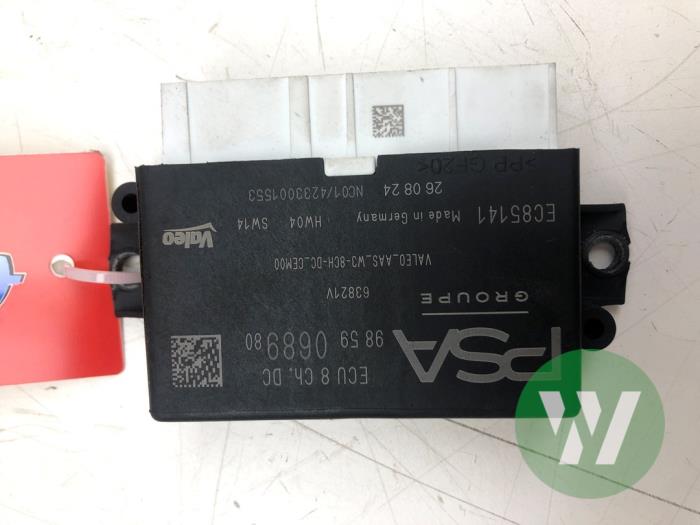 PDC Module van een Opel Astra L Sports Tourer (F4/FC/FN/FR) 1.2 Turbo 130 12V 2024