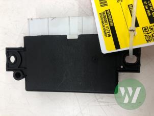 Gebruikte Module PDC Opel Astra L Sports Tourer (F4/FC/FN/FR) 1.2 Turbo 130 12V Prijs € 99,00 Margeregeling aangeboden door Wessel Parts & Service B.V.