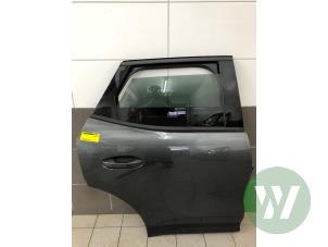 Gebruikte Portier 4Deurs rechts-achter Ford Explorer (CX740) Extended Range AWD 79 kWh Prijs € 999,00 Margeregeling aangeboden door Wessel Parts & Service B.V.