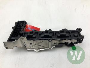 Gebruikte Kleppendeksel Opel Vivaro 2.0 Diesel 145 Prijs € 39,00 Margeregeling aangeboden door Wessel Parts & Service B.V.