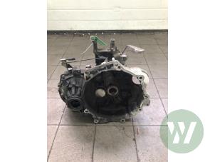 Gebruikte Versnellingsbak Skoda Roomster (5J) 1.4 TDI 80 Prijs € 199,00 Margeregeling aangeboden door Wessel Parts & Service B.V.
