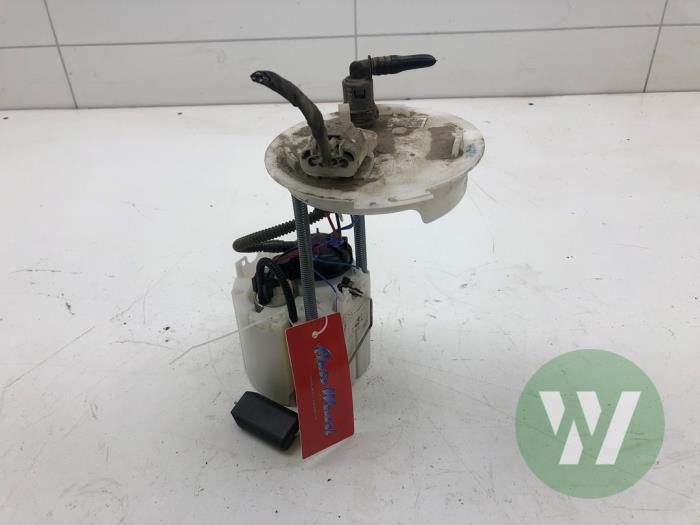 Gebruikte Tank element Pomp Opel Astra Prijs € 30,45 Margeregeling aangeboden door Wessel Parts & Service B.V.