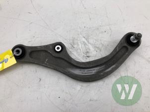 Gebruikte Draagarm rechts-achter Ford Explorer (CX740) Extended Range AWD 79 kWh Prijs € 59,00 Margeregeling aangeboden door Wessel Parts & Service B.V.