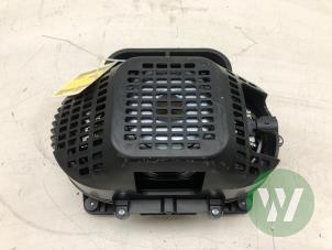 Gebruikte Luidspreker Ford Explorer (CX740) Extended Range AWD 79 kWh Prijs € 199,00 Margeregeling aangeboden door Wessel Parts & Service B.V.