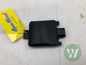 Gebruikte Radar sensor Ford Explorer (CX740) Extended Range AWD 79 kWh Prijs € 199,00 Margeregeling aangeboden door Wessel Parts & Service B.V.