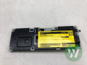 Gebruikte GPS Antenne Ford Explorer (CX740) Extended Range AWD 79 kWh Prijs € 199,00 Margeregeling aangeboden door Wessel Parts & Service B.V.