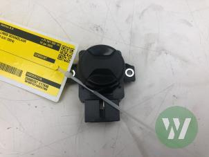 Gebruikte Stoelverstellings Schakelaar Ford Explorer (CX740) Extended Range AWD 79 kWh Prijs € 29,00 Margeregeling aangeboden door Wessel Parts & Service B.V.