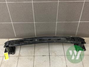 Gebruikte Bumperbalk achter Ford Puma 1.0 Ti-VCT EcoBoost mHEV 12V Prijs € 79,00 Margeregeling aangeboden door Wessel Parts & Service B.V.