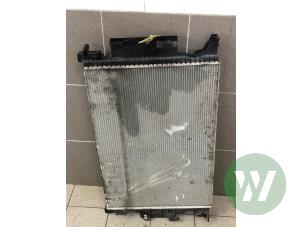 Gebruikte Radiateur Ford Kuga II (DM2) 2.0 TDCi 16V 150 4x4 Prijs € 99,00 Margeregeling aangeboden door Wessel Parts & Service B.V.