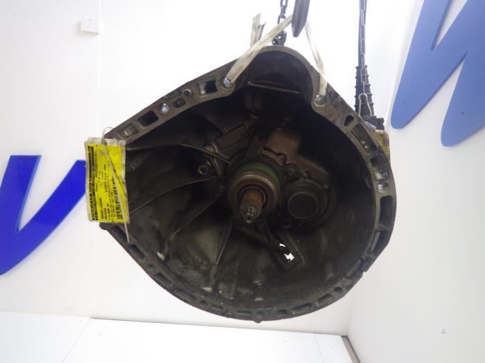Gebruikte Versnellingsbak Mercedes C (W203) 2.2 C-220 CDI 16V Prijs op aanvraag aangeboden door Wessel Parts & Service B.V.