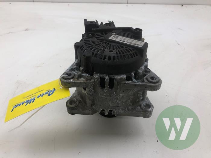 Gebruikte Dynamo Ford Kuga II (DM2) 2.0 TDCi 16V 150 4x4 Prijs € 72,45 Margeregeling aangeboden door Wessel Parts & Service B.V.