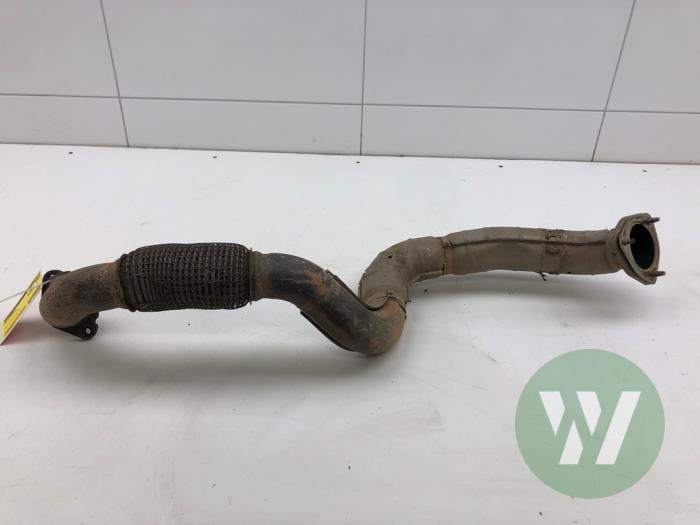 Gebruikte Voorpijp Uitlaat Opel Astra K 1.4 Turbo 16V Prijs € 72,45 Margeregeling aangeboden door Wessel Parts & Service B.V.